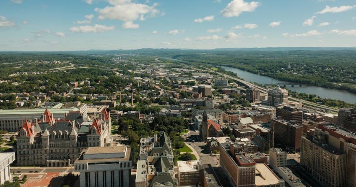 Organic vs. Conventional Cannabis: Does Growing Method Affect Quality?